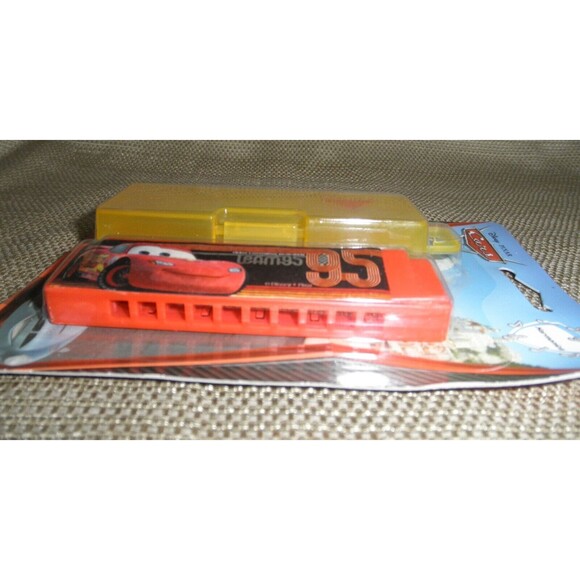 NEW by DISNEY PIXAR, CARS 2 MOVIE, HARMONICA WITH YELLOW CASE (AGES 3+) - Picture 2 of 8